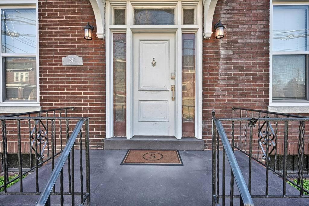 Suites On Seneca - Lovely 2 Bed 1 Bath Apartment Harrisburg Exterior foto
